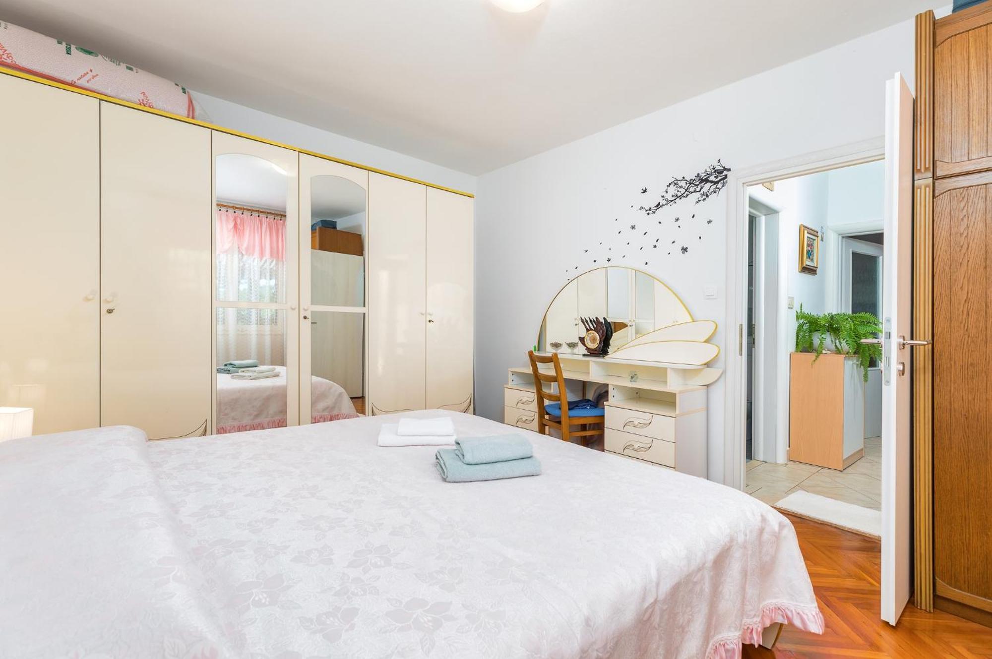 Apartment Milena พูลา ภายนอก รูปภาพ